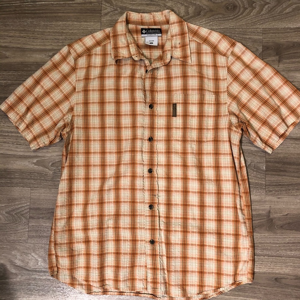 Columbia Mens Short Sleeve Button Sz M
